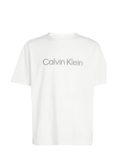 Se Calvin Klein S/S Crew Neck Calvin Klein White ved Booztlet