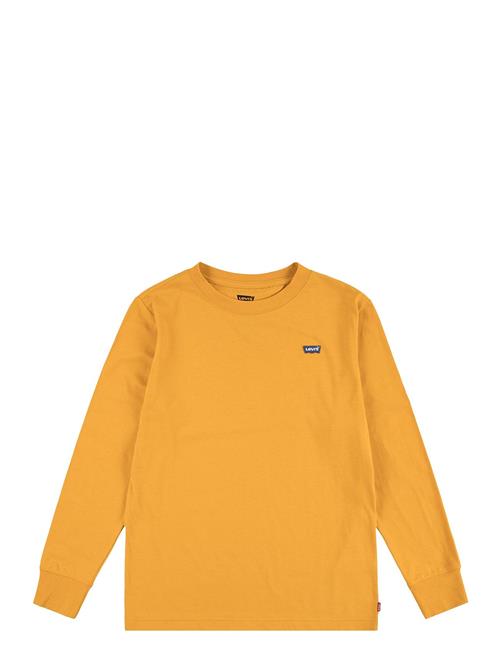 Se Levi's Levi's® Long Sleeve Batwing Chest Hit Tee Levi's Yellow ved Booztlet