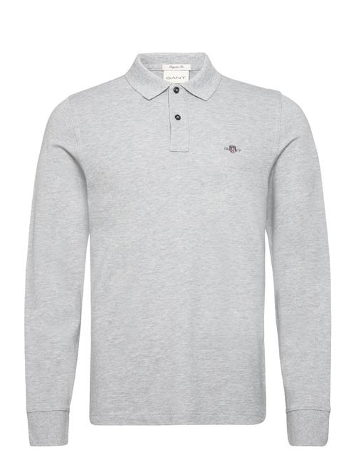 Se GANT Reg Shield Ls Pique Polo GANT Grey ved Booztlet