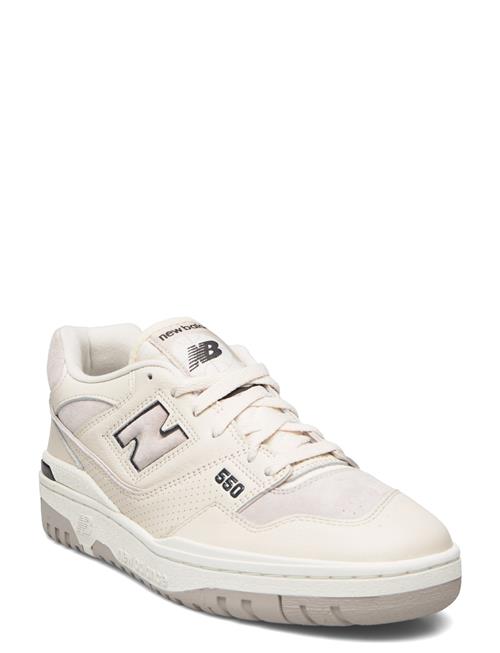 Se New Balance New Balance Bbw550 New Balance Cream ved Booztlet