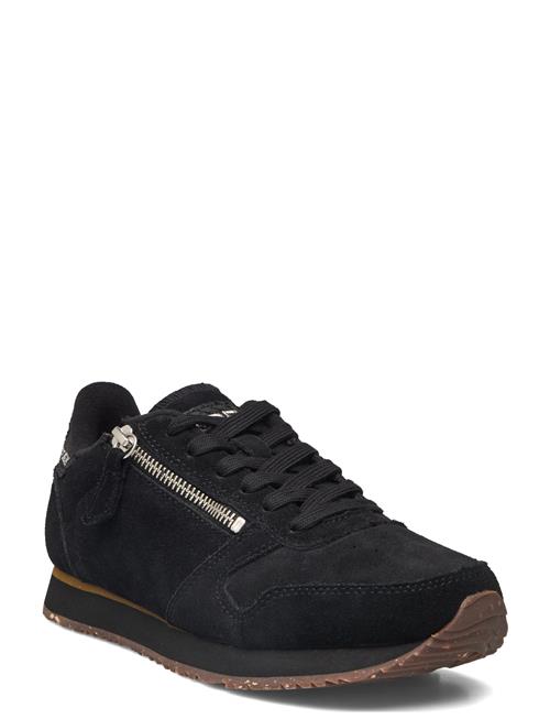 Se WODEN Ydun Suede Zipper WODEN Black ved Booztlet