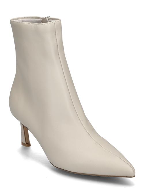 Lulah Boot Steve Madden Cream