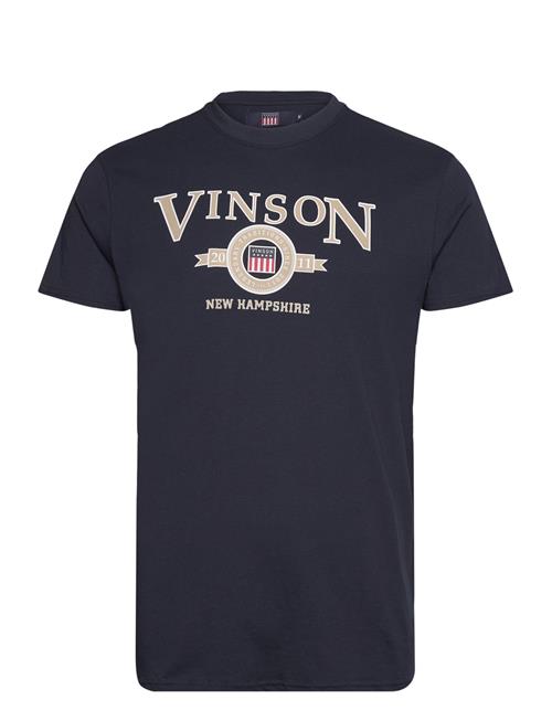 Se VINSON Jeffrey Reg Cot Vin M Tee VINSON Navy ved Booztlet