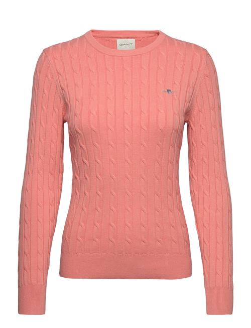 Se GANT Stretch Cotton Cable C-Neck GANT Coral ved Booztlet