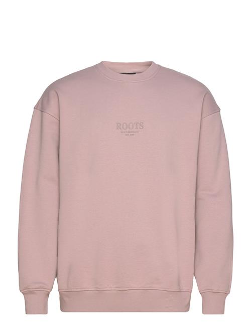 Se Roots by Han Kjøbenhavn Printed Over D Crewneck Roots By Han Kjøbenhavn Pink ved Booztlet