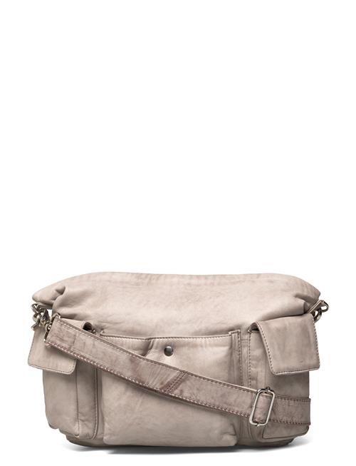 Se DEPECHE Shoulderbag DEPECHE Cream ved Booztlet