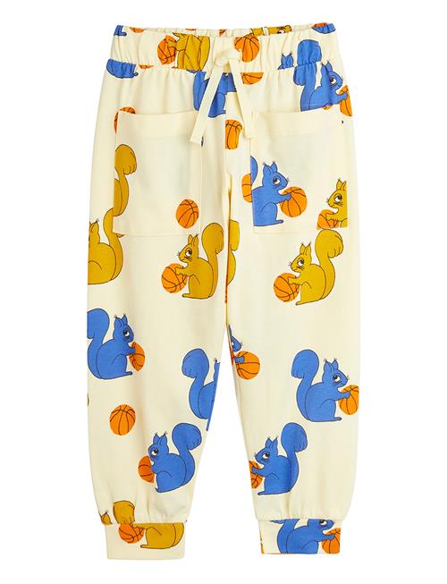 Se Mini Rodini Squirrels Aop Trousers Mini Rodini Yellow ved Booztlet