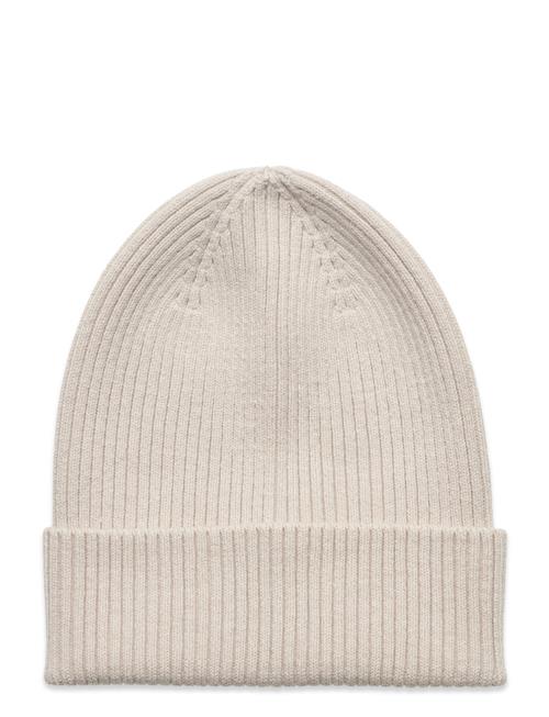 Se Lindex Knitted Beanie Basic Rib Lindex Cream ved Booztlet