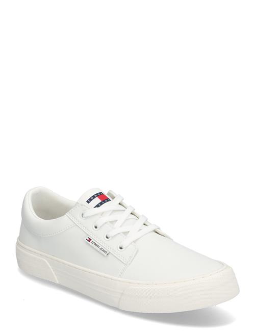 Se Tommy Hilfiger Tjm Vulc. Skate Derby Tommy Hilfiger White ved Booztlet