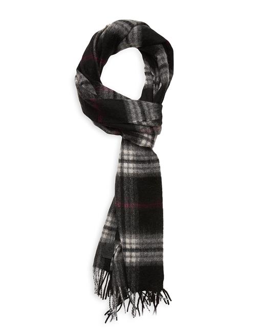 Se Amanda Christensen Scarf Amanda Christensen Black ved Booztlet