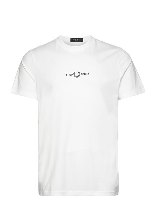 Se Fred Perry Embroidered T-Shirt Fred Perry White ved Booztlet