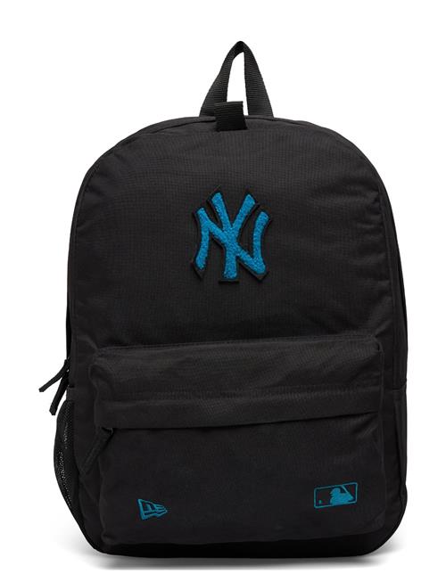 Se New Era Mlb Applique Stadium Bag Neyy New Era Black ved Booztlet