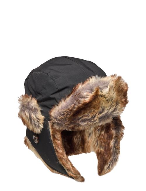 Se ISBJÖRN of Sweden Squirrel Winter Cap ISBJÖRN Of Sweden Black ved Booztlet