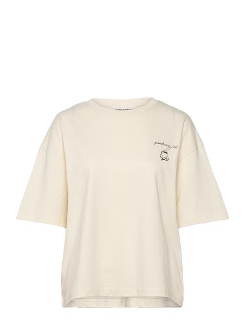 Se Sofie Schnoor T-Shirt Sofie Schnoor Cream ved Booztlet