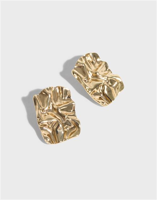 Se Pieces - Guld - Pcniviai Earrings Box ved Nelly