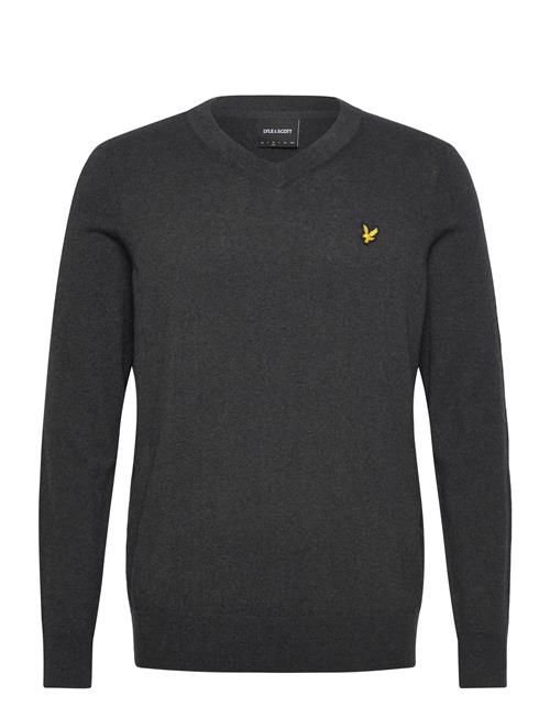 Se Lyle & Scott Cotton Merino V Neck Jumper Lyle & Scott Grey ved Booztlet