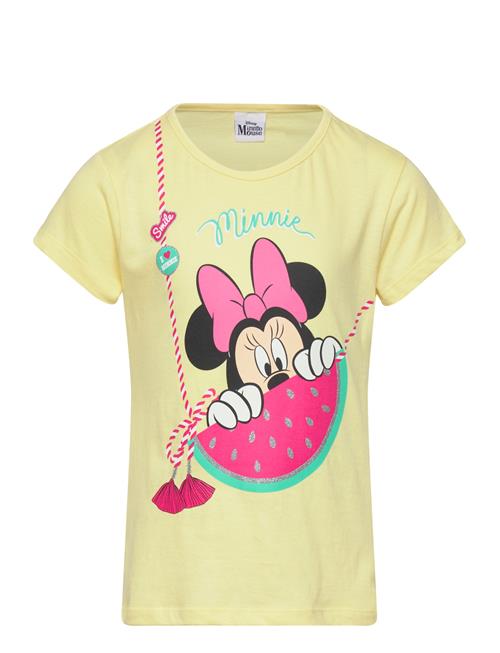 Se Disney Tshirt Disney Yellow ved Booztlet