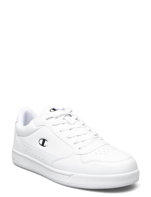 Se Champion New Court Low Cut Shoe Champion White ved Booztlet