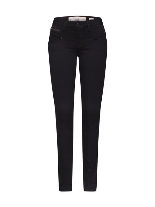 Se FREEMAN T. PORTER Jeans 'Alexa'  sort ved About You