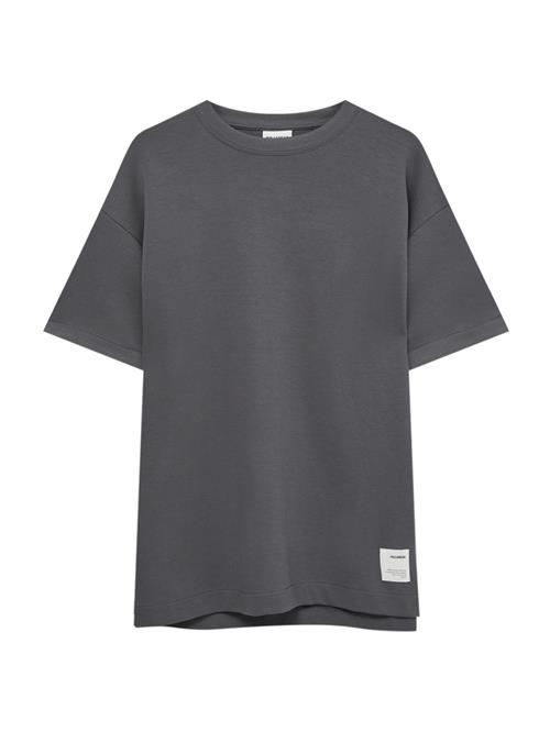 Se Pull&Bear Bluser & t-shirts  mørkegrå / sort / offwhite ved About You