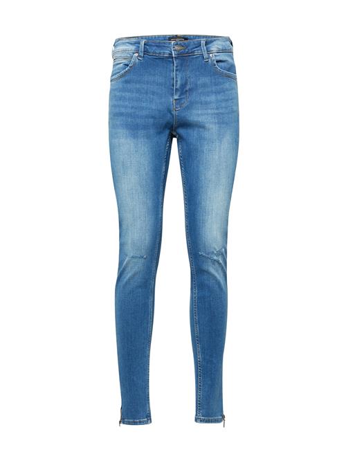 Se ONLY Carmakoma Jeans 'Karla'  blue denim ved About You