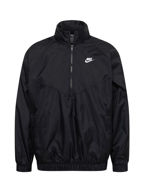 Nike Sportswear Overgangsjakke 'Windrunner'  sort / hvid