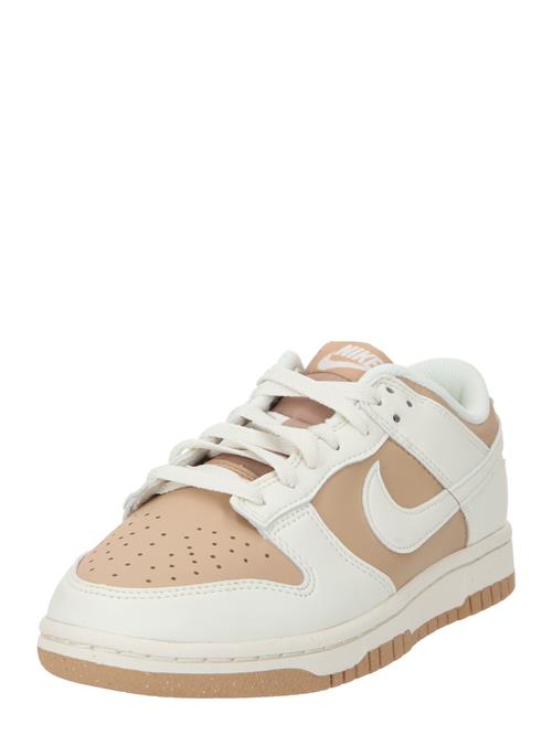 Se Nike Sportswear Sneaker low 'Dunk Next Nature'  beige ved About You