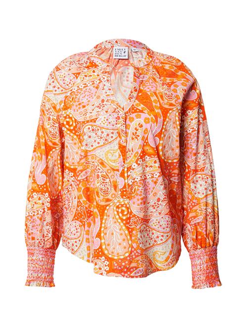 Se Emily Van Den Bergh Bluse  cognac / orange / lyserød / hvid ved About You