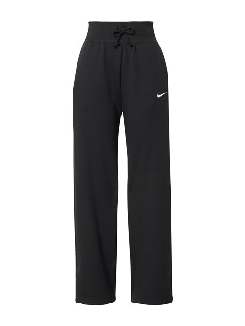 Se NIKE Bukser 'Phoenix Fleece'  sort / hvid ved About You