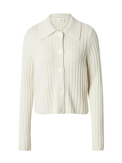 Se ABOUT YOU x Marie von Behrens Cardigan 'Ella'  offwhite ved About You