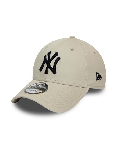 NEW ERA Hætte 'League Essential 9Forty'  lysebeige / sort