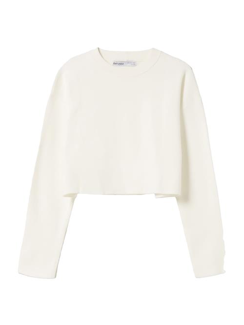 Se Bershka Pullover  offwhite ved About You