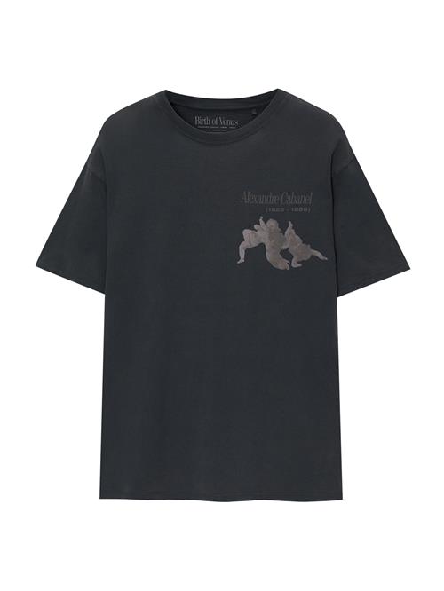 Se Pull&Bear Bluser & t-shirts  mudderfarvet / mørkegrå / sort ved About You