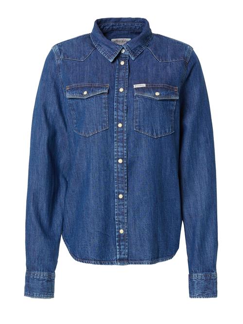 Se GUESS JEANS Bluse  mørkeblå ved About You