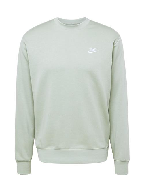 Se Nike Sportswear Sweatshirt  jade / hvid ved About You