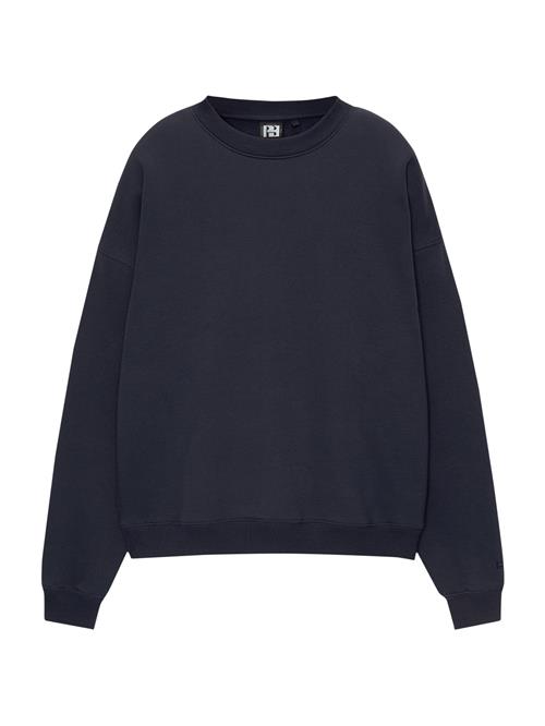 Se Pull&Bear Sweatshirt  navy ved About You