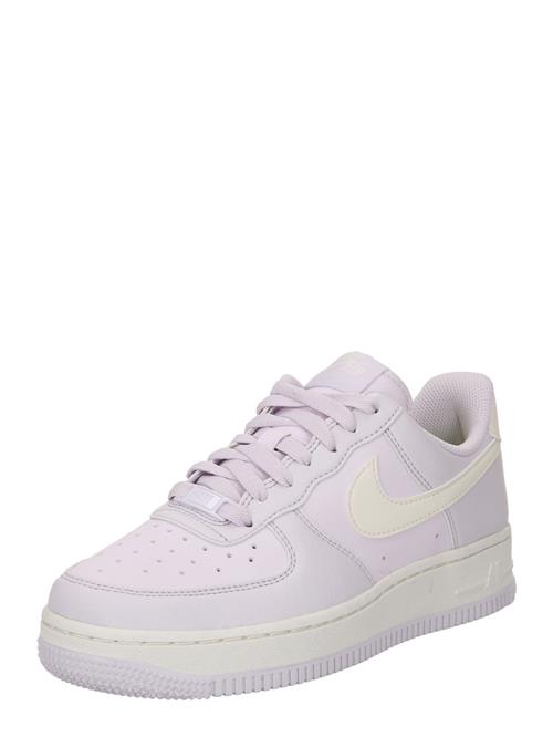 Nike Sportswear Sneaker low 'Air Force 1 '07 SE'  pastellilla / naturhvid