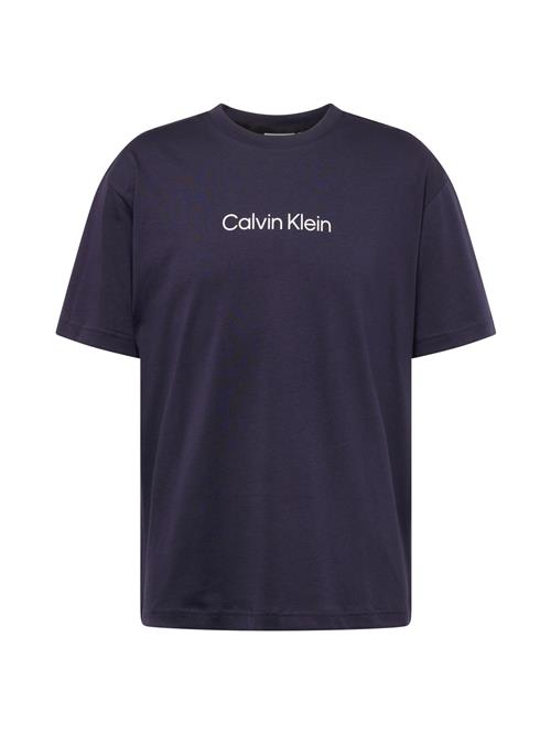 Se Calvin Klein Bluser & t-shirts 'Hero'  natblå / hvid ved About You