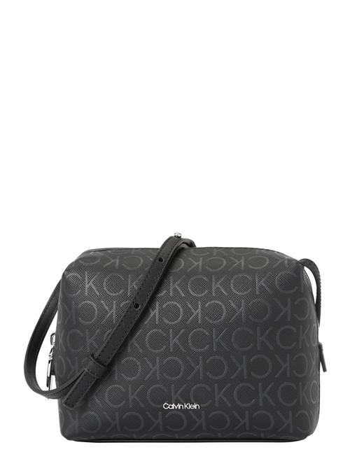 Calvin Klein Skuldertaske 'Must'  sort