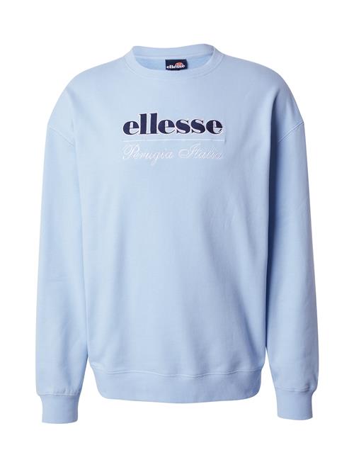 Se ELLESSE Sweatshirt 'Peravio'  navy / lyseblå / hvid ved About You