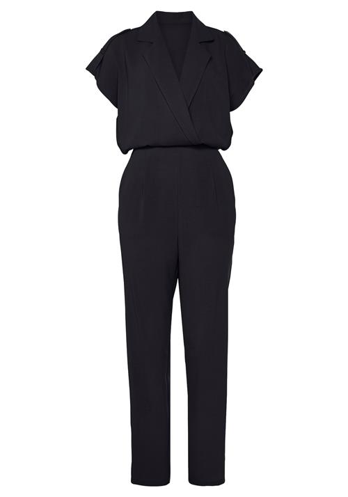 Se LASCANA Jumpsuit  sort ved About You