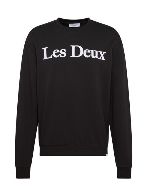 Se Les Deux Sweatshirt 'Charles'  sort / hvid ved About You