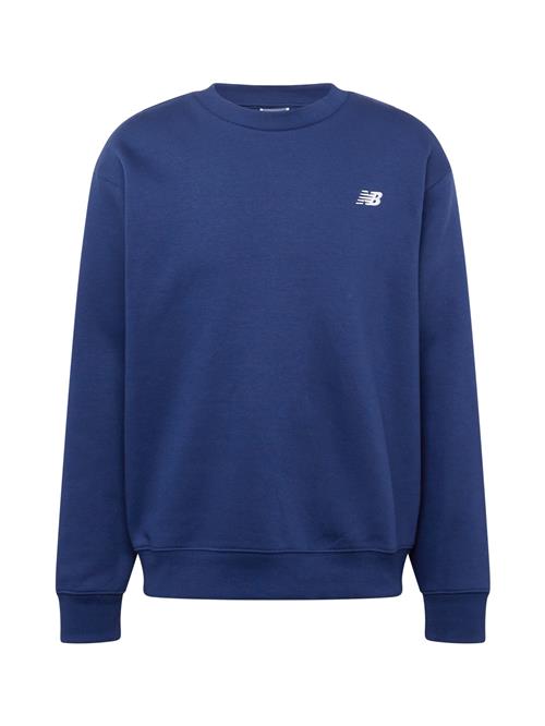 Se new balance Sweatshirt  navy / offwhite ved About You