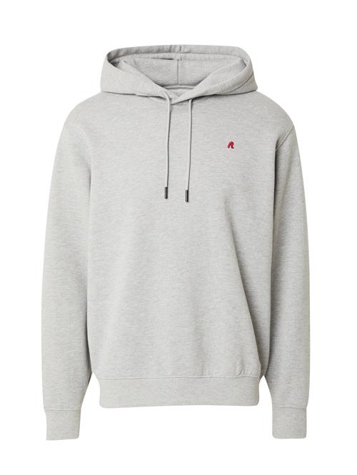 Se REPLAY Sweatshirt  lysegrå / rød ved About You