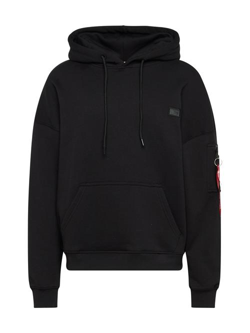 Se ALPHA INDUSTRIES Sweatshirt 'Essentials'  rød / sort / hvid ved About You