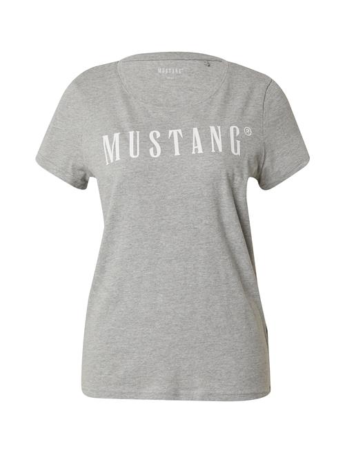 Se MUSTANG Shirts 'Alma'  grå-meleret / hvid ved About You