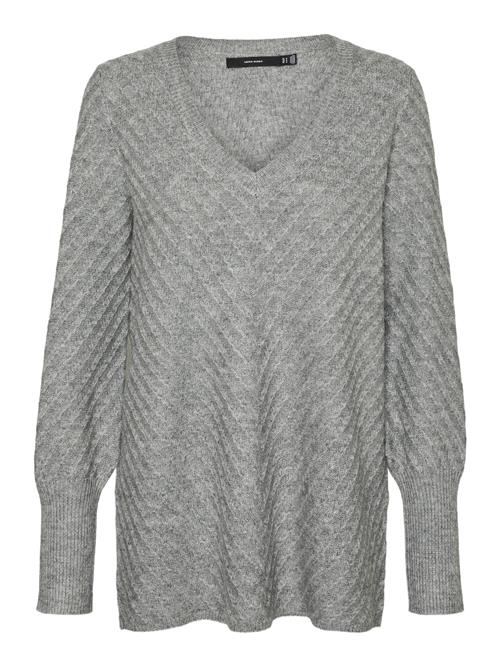 Se VERO MODA Pullover  grå ved About You