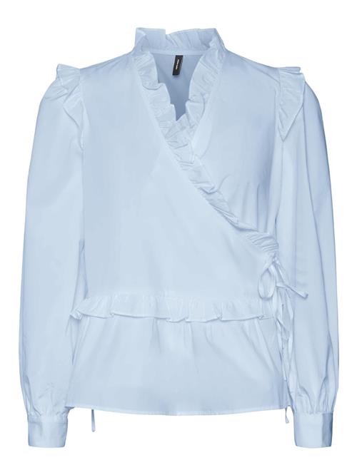 Se VERO MODA Bluse 'MAYA'  lyseblå ved About You