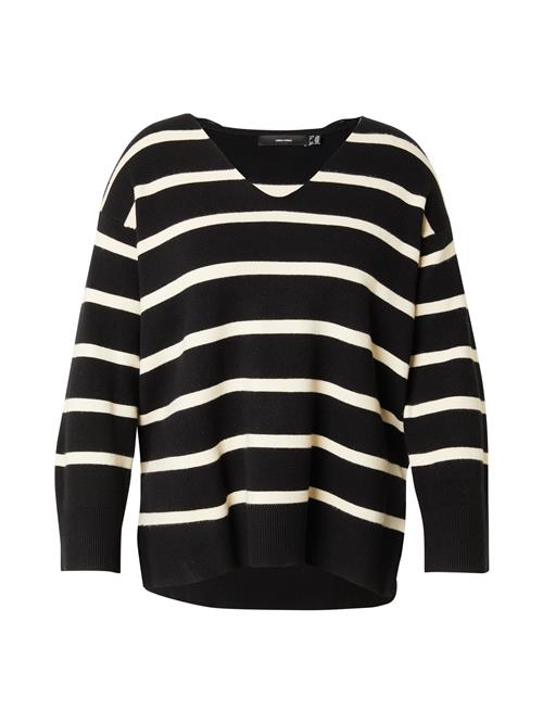 Se Vero Moda Curve Pullover 'VMCSaba'  sort / hvid ved About You