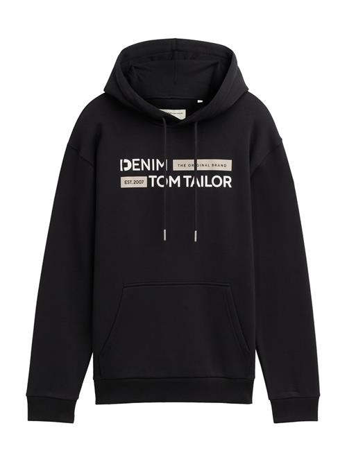 Se TOM TAILOR DENIM Sweatshirt  ecru / sort / hvid ved About You